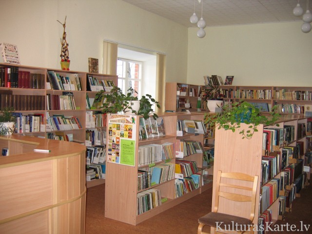 Bibliotēkā